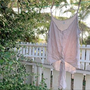 Mahina gray tank top with tie at bottom 🤍